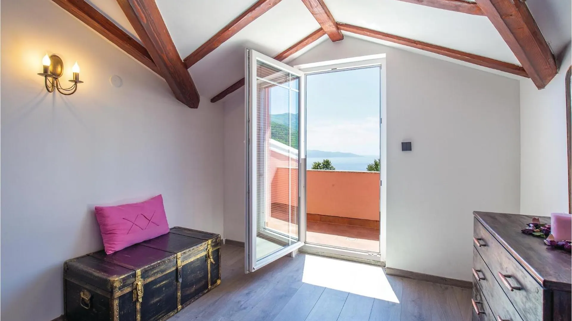 Holiday home Amazing Home In Icici With Heated Swimming Pool