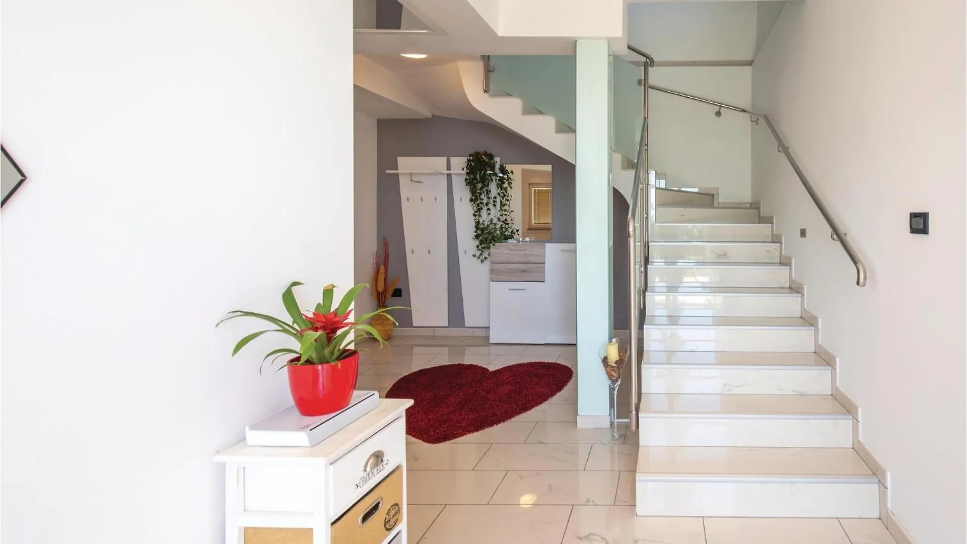Amazing Home In Icici With Heated Swimming Pool Casa vacanze