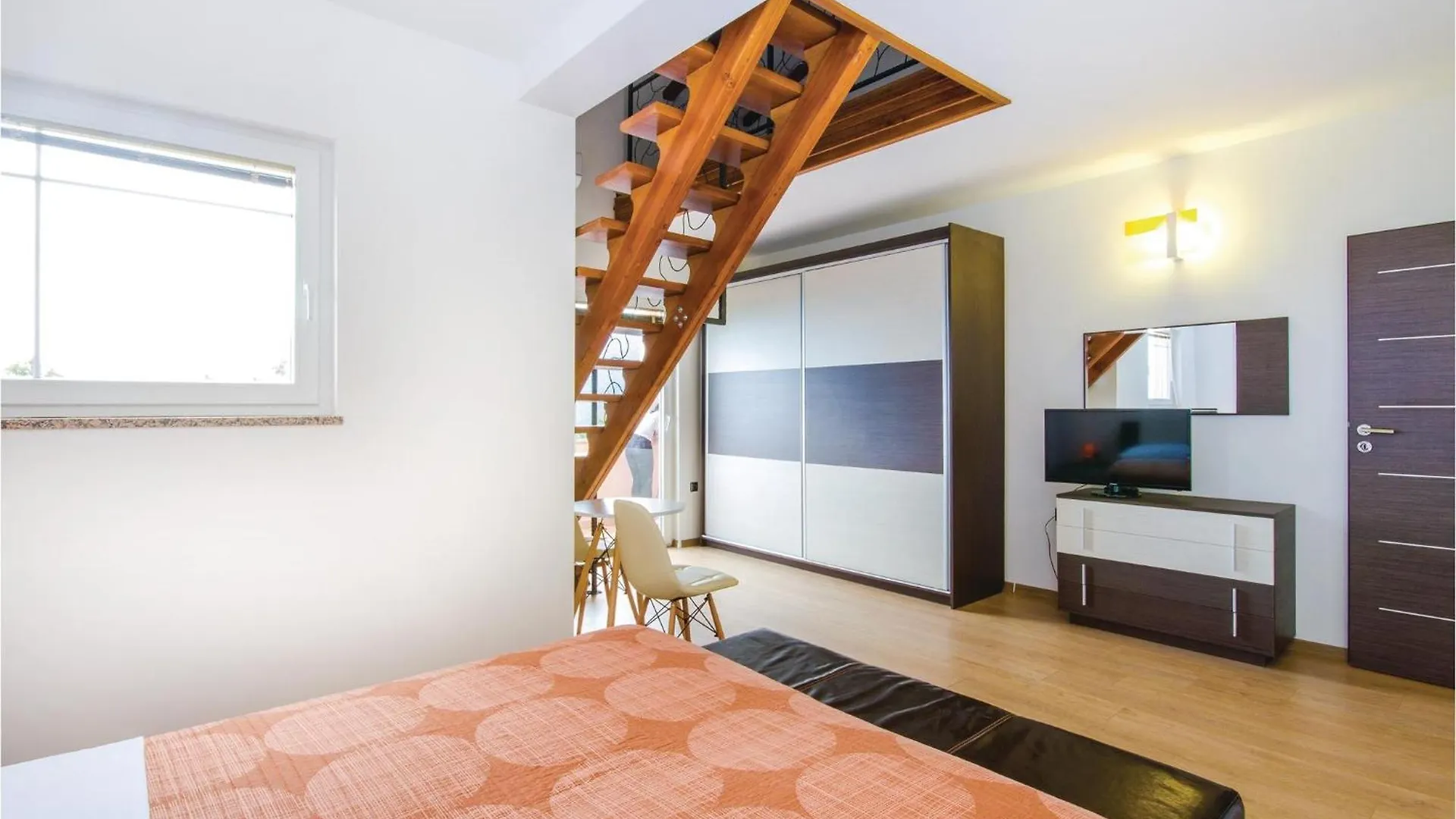 Amazing Home In Icici With Heated Swimming Pool