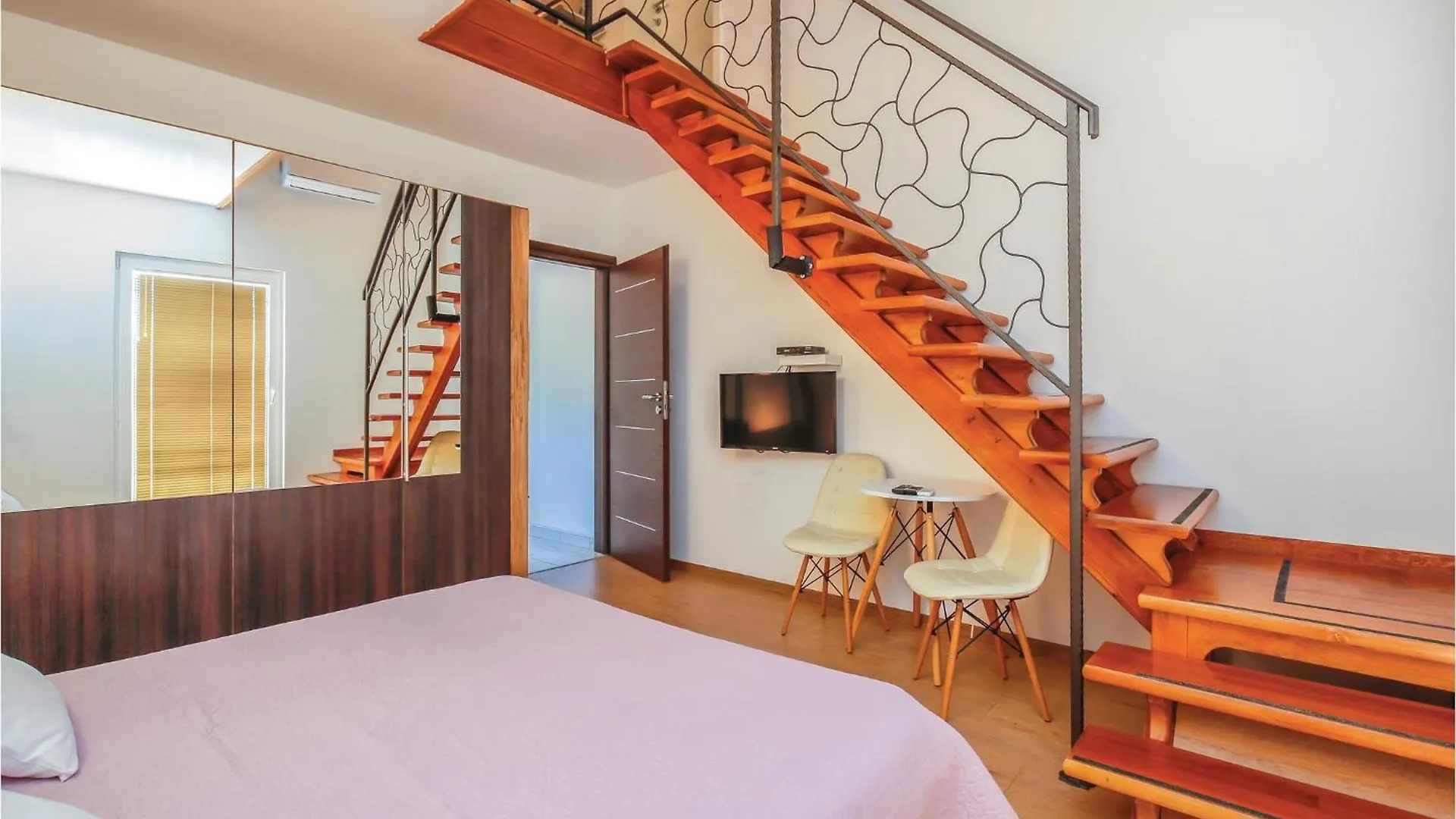 Amazing Home In Icici With Heated Swimming Pool Casa vacanze
