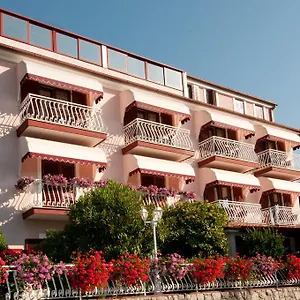 Bed & Breakfast Klara Bed & Breakfast